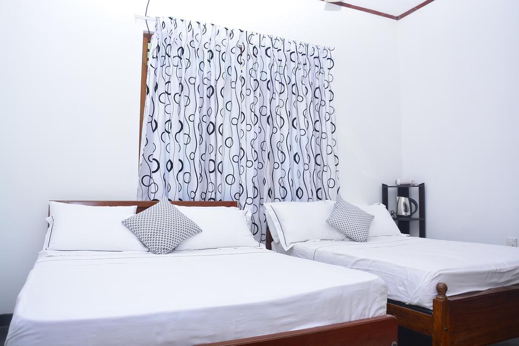 Livinginn Polonnaruva Kültér fotó