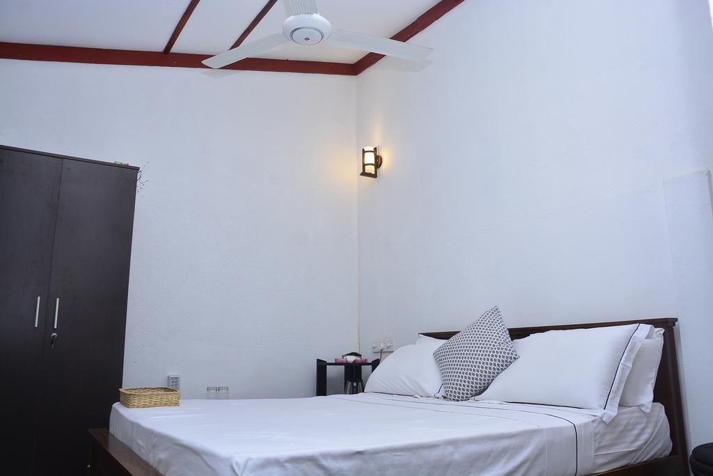 Livinginn Polonnaruva Kültér fotó